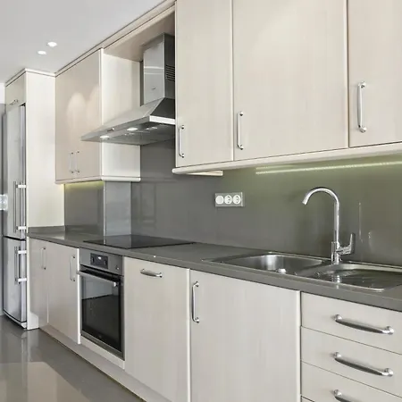 Апартаменты Playa De La Concha 9 By Feelfree *