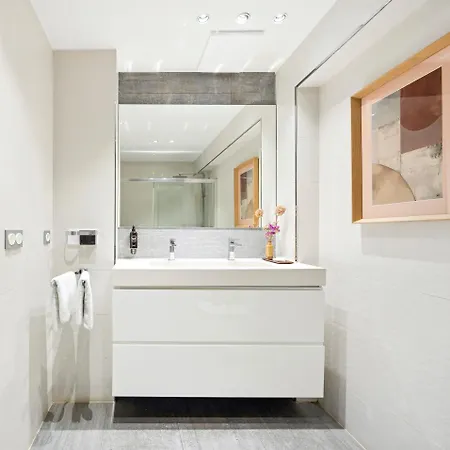 Playa De La Concha 9 By Feelfree